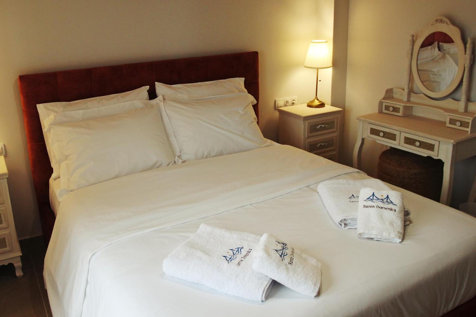 Santa Domenica Nafpaktos - Rooms And Apartments By The Sea Eksteriør billede