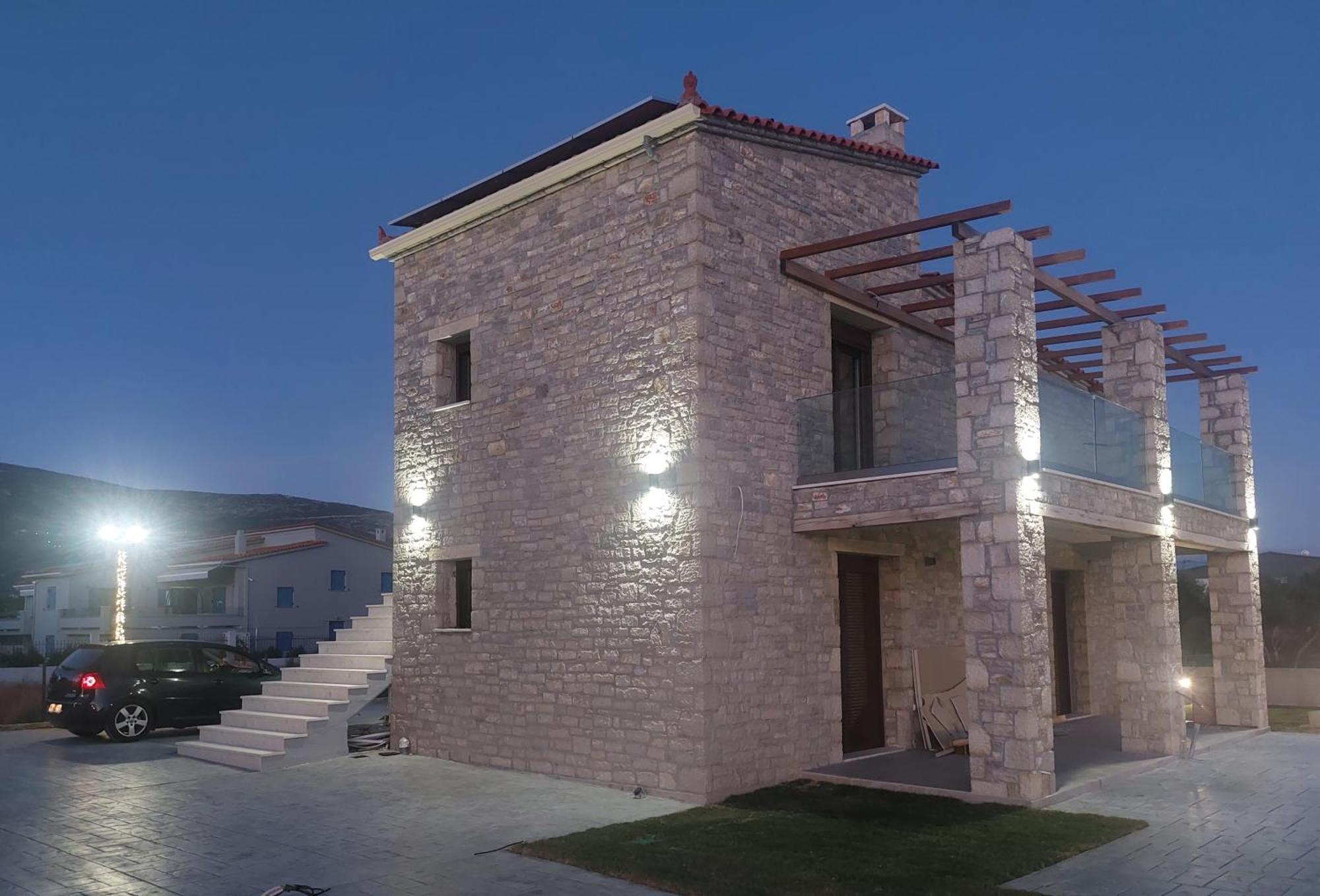 Santa Domenica Nafpaktos - Rooms And Apartments By The Sea Eksteriør billede
