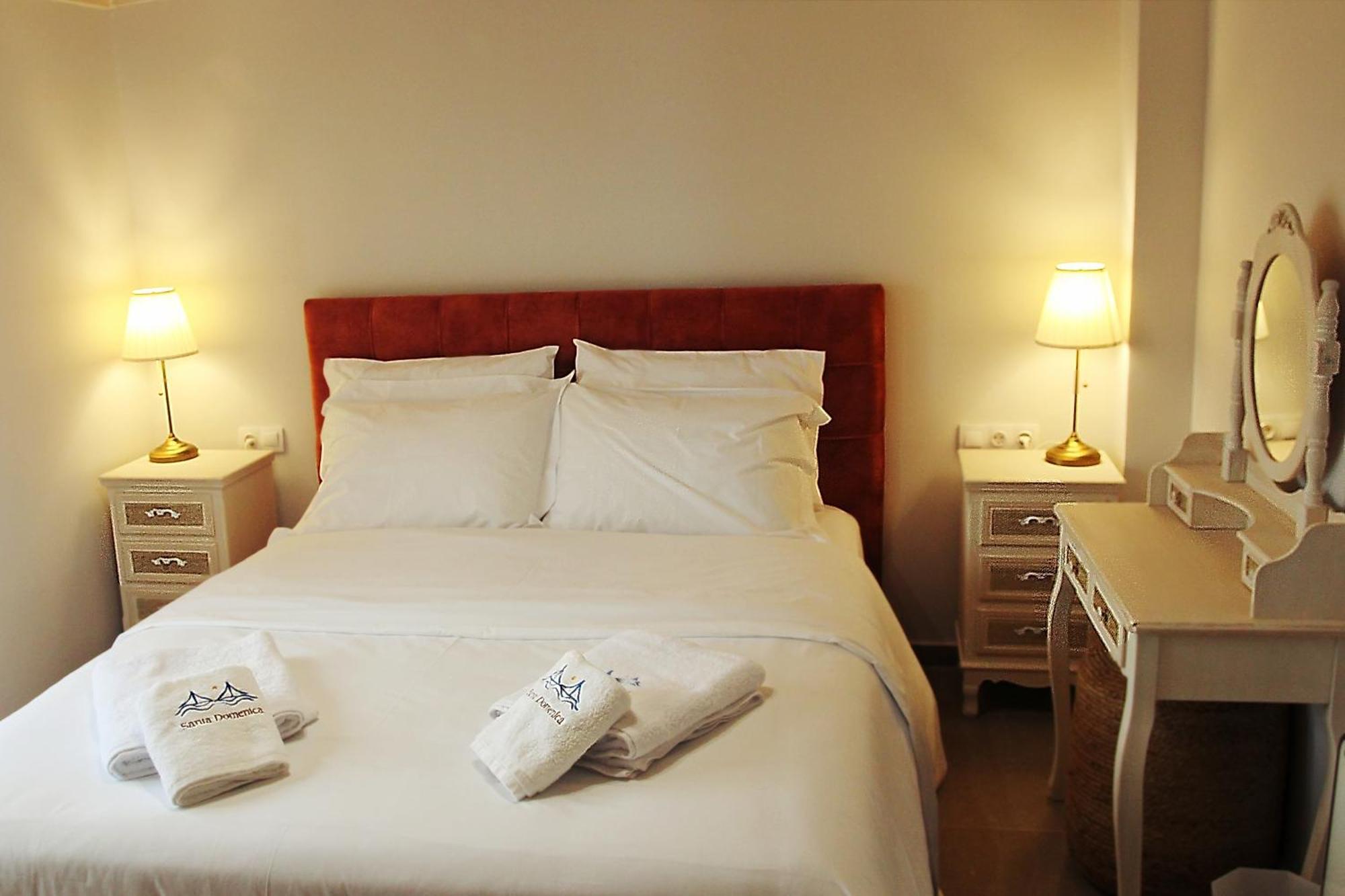 Santa Domenica Nafpaktos - Rooms And Apartments By The Sea Eksteriør billede