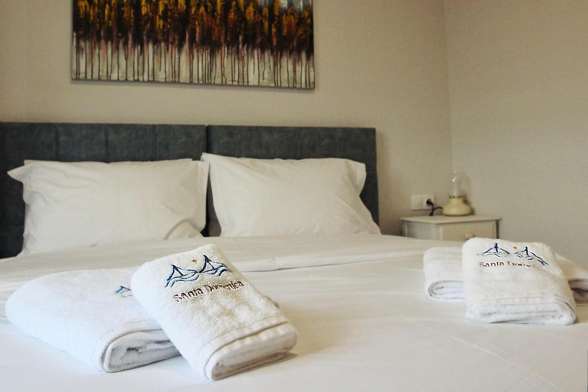 Santa Domenica Nafpaktos - Rooms And Apartments By The Sea Eksteriør billede