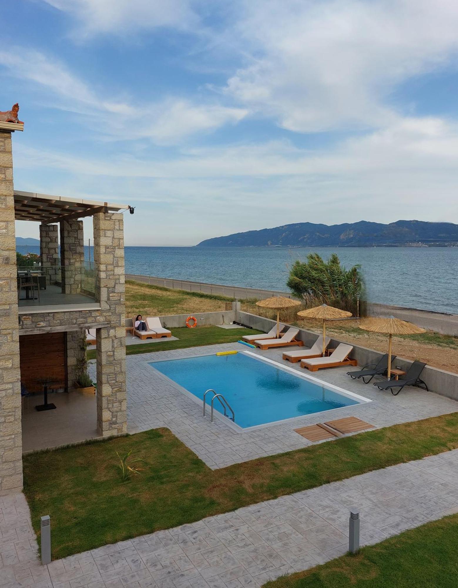Santa Domenica Nafpaktos - Rooms And Apartments By The Sea Eksteriør billede